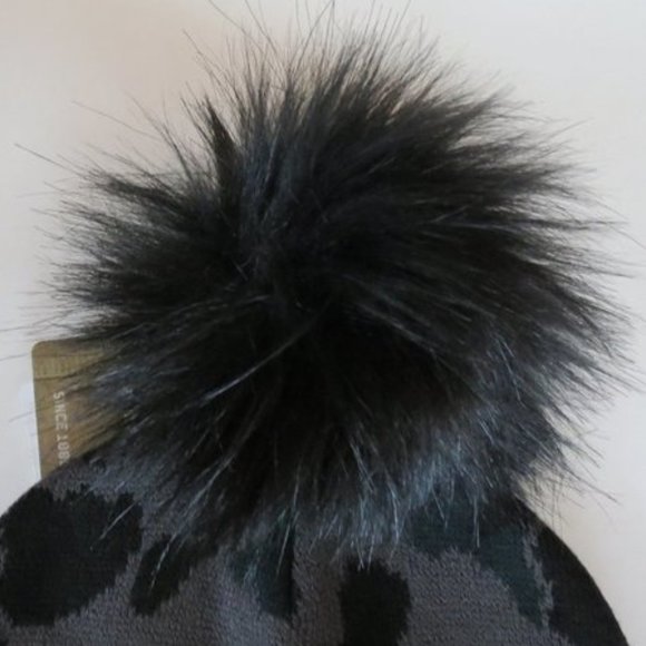 Carhartt Beanie Handmade in USA Pom main image 7
